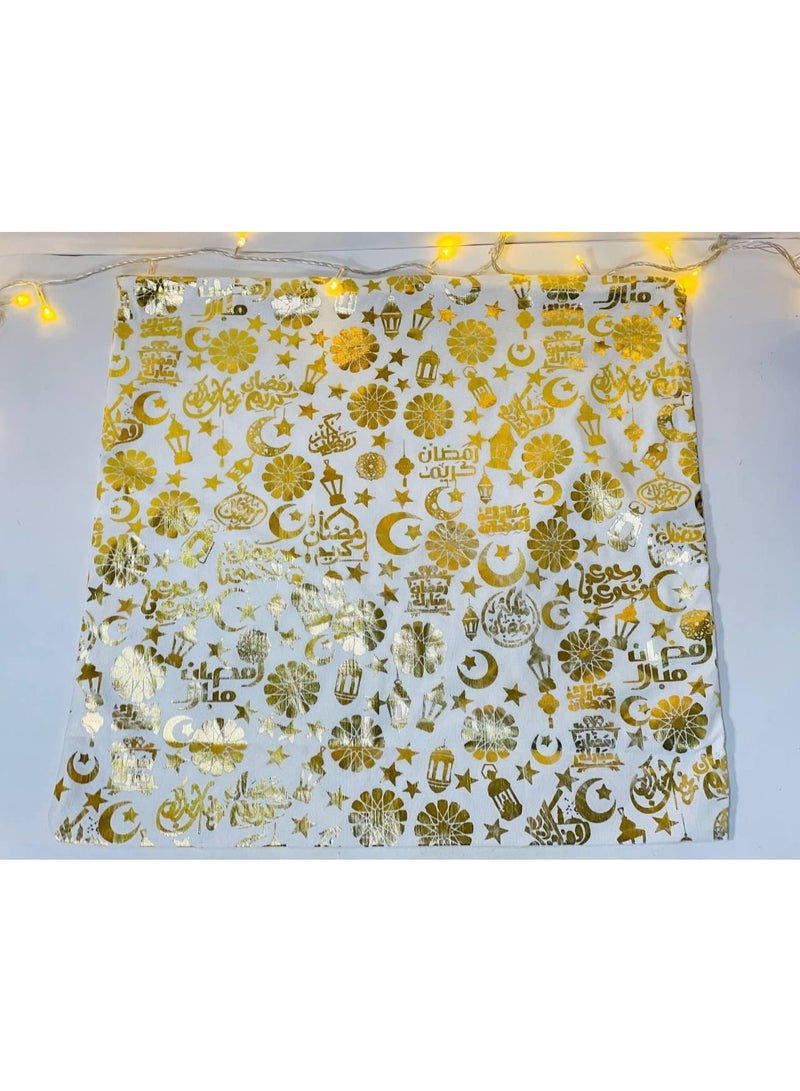 مفرش رمضان البلاستيك المنقوشة اشكال رمضانية بالألوان المختلفة مفرش السفرة المقاس : 150*150 سم - Image 1